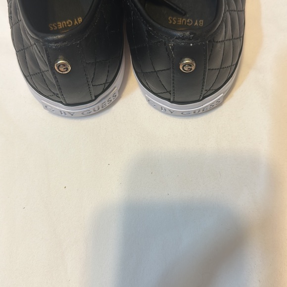 G BY GUESS Backer Sneakers color black sz 9.5M - Picture 4 of 9